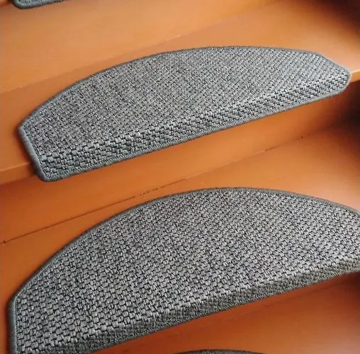 Gaestehaus „barbara” Mit Garage In 26919 * Brake (Wesermarsch)